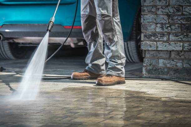 Professional Pressure Washing Services in Clive, IA